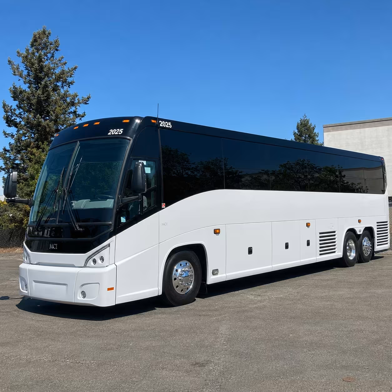 how trip distance and duration affect your charter bus rate in citrus heights